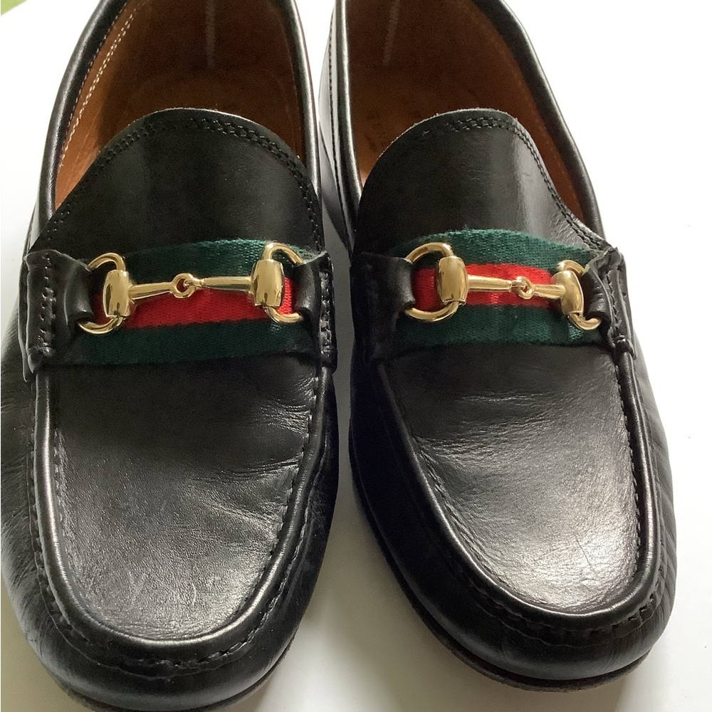 Shipton & Heneage Men EU42 Black Leather Loafer Red Green Strap Horsebit Accent